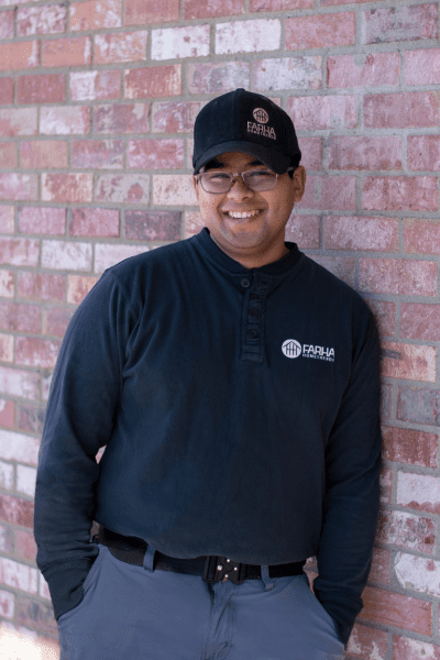 Ivan Hernandez skilled craftsman Ivan Herandez